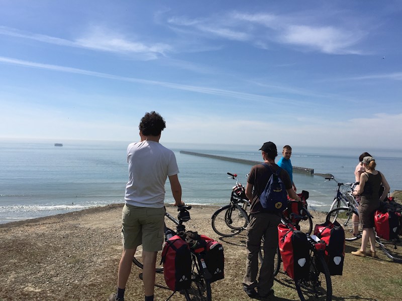 Fietsvierdaagse naar Cap Blanc Nez en Frans-Vlaanderen - Frankrijk Fietsvierdaagse naar Cap Blanc Nez en Frans-Vlaanderen - Frankrijk