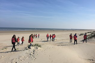 Duurzame wandeling aan zee: Beach clean up